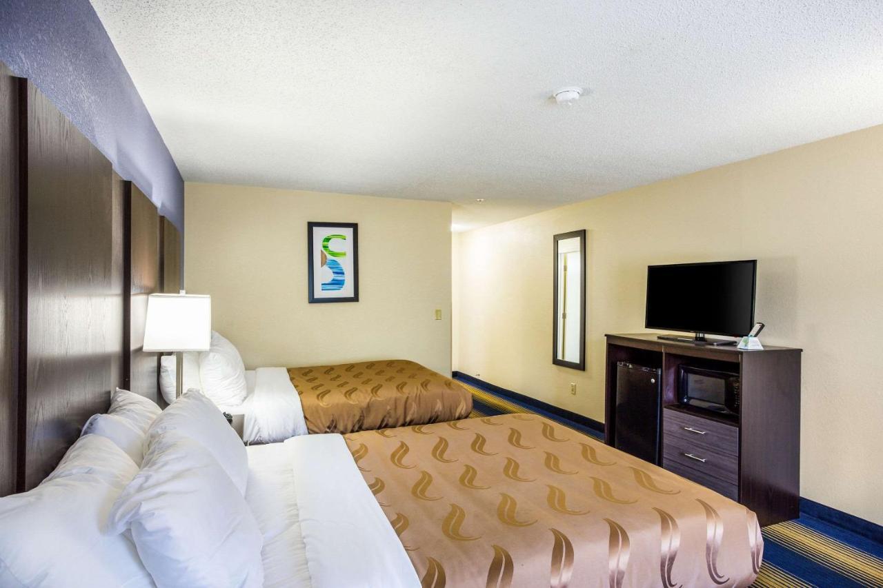 Quality Inn Charleston Buitenkant foto